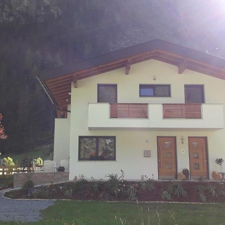 Apart Alpenflair St. Leonhard im Pitztal Exterior foto